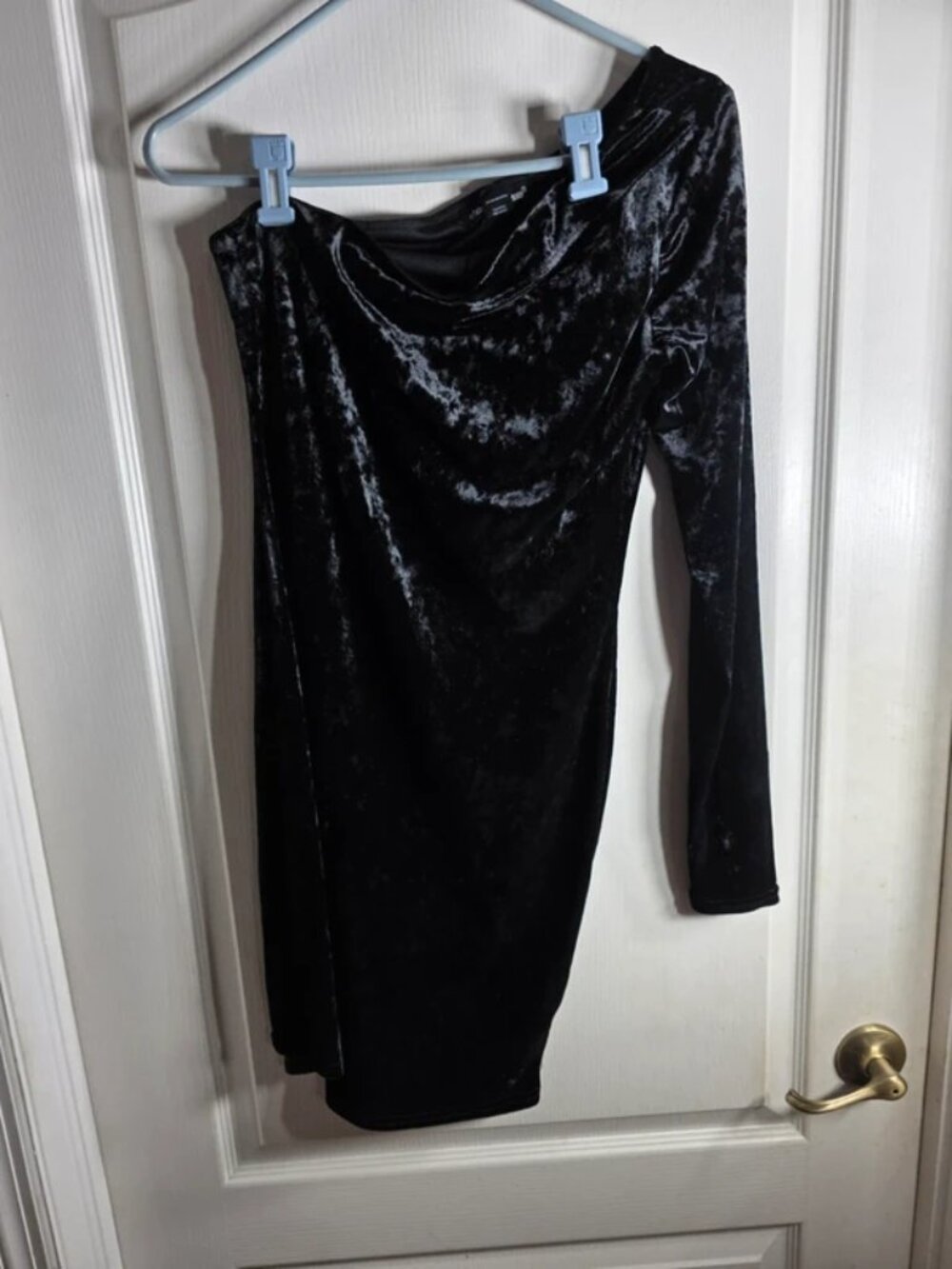 Charlotte Russe black velvet on shoulder dress size large